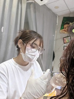 Phun xăm - nâng cằm đẹp tại helen nails beauty